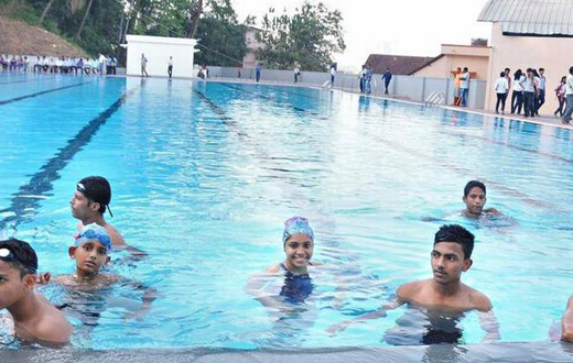 swimming club
